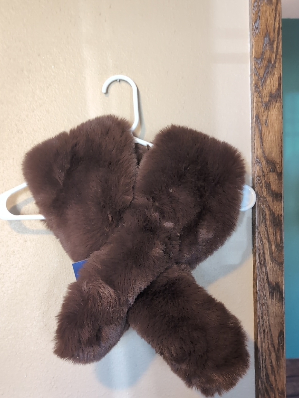 Adrienne Vittadini Brown Faux Fur Scarf